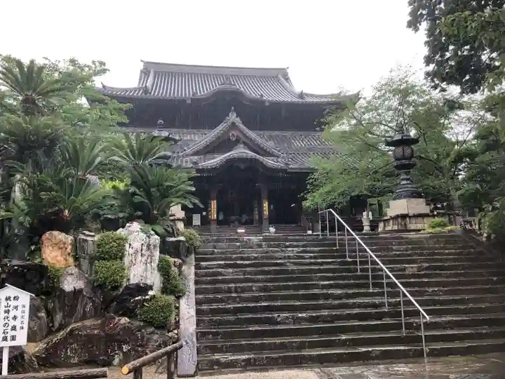 粉河寺の本殿・本堂