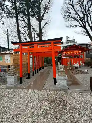 蛇窪神社の{uncategorized: "未分類", other: "その他", undefined: "問題あり", building: "その他建物", grave: "お墓", sacred_gate: "鳥居", guardian: "狛犬", statue: "像", buddha: "仏像", history: "歴史", nature: "自然", garden: "庭園", animal: "動物", pagoda: "塔", temizu: "手水舎", mountain_gate: "山門・神門", sanctuary: "本殿・本堂", subordinate: "末社・摂社", art: "芸術", scenery: "景色", jizo: "地蔵", ema: "絵馬", goshuin: "御朱印", omikuji: "おみくじ", items: "授与品その他", amulet: "お守り", goshuincho: "御朱印帳", eats: "食事", festival: "お祭り", votive_dance: "神楽", shichigosan: "七五三参", wedding: "結婚式", experience: "体験その他", initially: "初詣", around: "周辺", anti_infection: "感染症対策"}