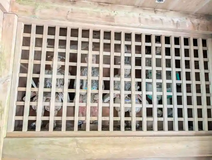 若狭彦神社(上社)の{uncategorized: "未分類", other: "その他", undefined: "問題あり", building: "その他建物", grave: "お墓", sacred_gate: "鳥居", guardian: "狛犬", statue: "像", buddha: "仏像", history: "歴史", nature: "自然", garden: "庭園", animal: "動物", pagoda: "塔", temizu: "手水舎", mountain_gate: "山門・神門", sanctuary: "本殿・本堂", subordinate: "末社・摂社", art: "芸術", scenery: "景色", jizo: "地蔵", ema: "絵馬", goshuin: "御朱印", omikuji: "おみくじ", items: "授与品その他", amulet: "お守り", goshuincho: "御朱印帳", eats: "食事", festival: "お祭り", votive_dance: "神楽", shichigosan: "七五三参", wedding: "結婚式", experience: "体験その他", initially: "初詣", around: "周辺", anti_infection: "感染症対策"}