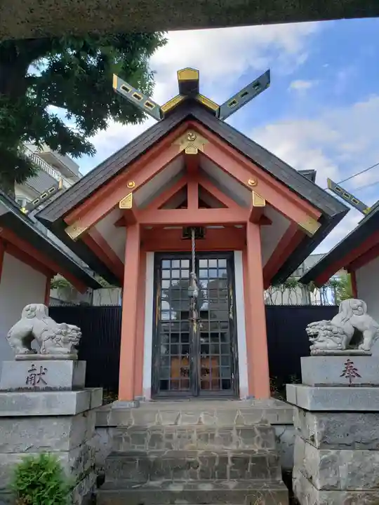 御嶽榛名稲荷(東京都)