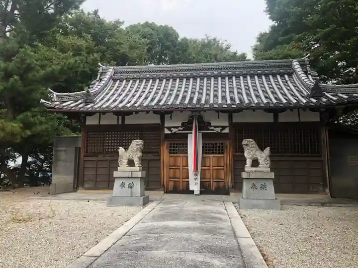 古室八幡神社の本殿・本堂