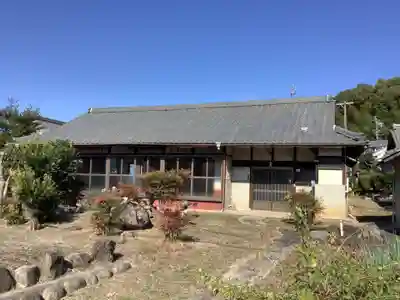 安楽寺の本殿・本堂