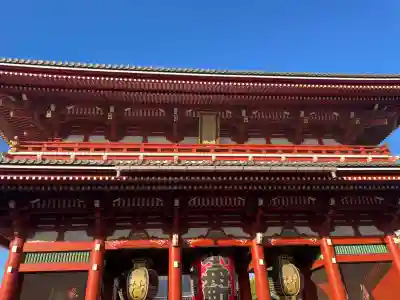 浅草寺の山門・神門