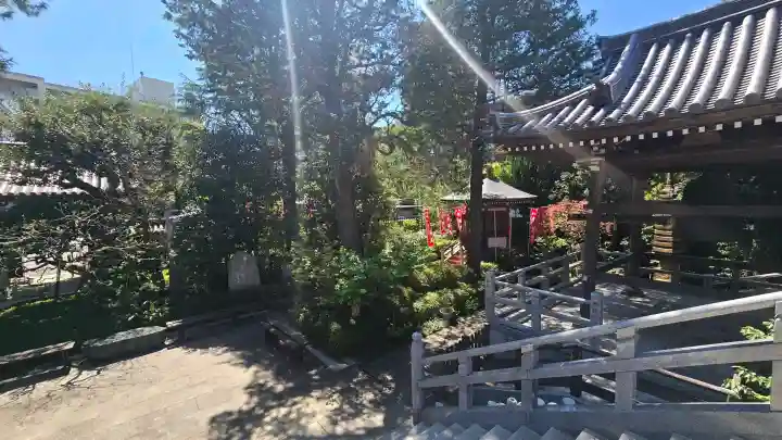 玄国寺の{uncategorized: "未分類", other: "その他", undefined: "問題あり", building: "その他建物", grave: "お墓", sacred_gate: "鳥居", guardian: "狛犬", statue: "像", buddha: "仏像", history: "歴史", nature: "自然", garden: "庭園", animal: "動物", pagoda: "塔", temizu: "手水舎", mountain_gate: "山門・神門", sanctuary: "本殿・本堂", subordinate: "末社・摂社", art: "芸術", scenery: "景色", jizo: "地蔵", ema: "絵馬", goshuin: "御朱印", omikuji: "おみくじ", items: "授与品その他", amulet: "お守り", goshuincho: "御朱印帳", eats: "食事", festival: "お祭り", votive_dance: "神楽", shichigosan: "七五三参", wedding: "結婚式", experience: "体験その他", initially: "初詣", around: "周辺", anti_infection: "感染症対策"}