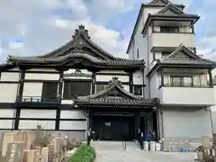 金光寺の本殿