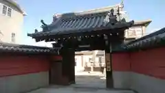 極楽寺の山門