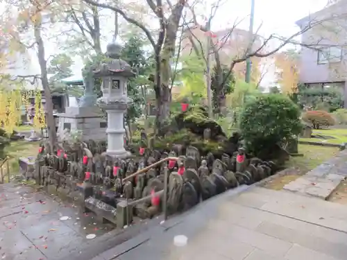 智泉寺の建物その他