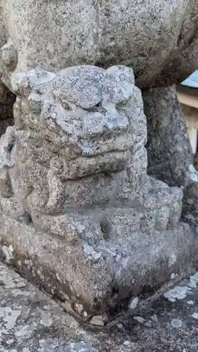 津島社（大草津島神社）の狛犬