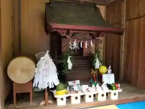 伏木香取神社の末社・摂社(2020年07月01日(水) 22時17分45秒投稿)