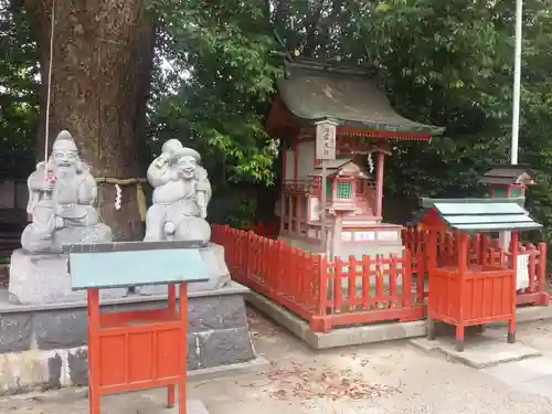 長田神社の像