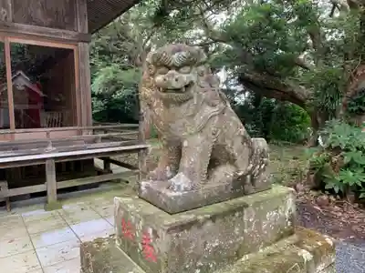 遠見岬神社の狛犬