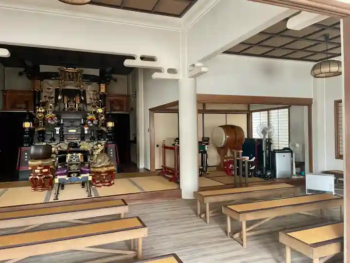 宝祥寺の{uncategorized: "未分類", other: "その他", undefined: "問題あり", building: "その他建物", grave: "お墓", sacred_gate: "鳥居", guardian: "狛犬", statue: "像", buddha: "仏像", history: "歴史", nature: "自然", garden: "庭園", animal: "動物", pagoda: "塔", temizu: "手水舎", mountain_gate: "山門・神門", sanctuary: "本殿・本堂", subordinate: "末社・摂社", art: "芸術", scenery: "景色", jizo: "地蔵", ema: "絵馬", goshuin: "御朱印", omikuji: "おみくじ", items: "授与品その他", amulet: "お守り", goshuincho: "御朱印帳", eats: "食事", festival: "お祭り", votive_dance: "神楽", shichigosan: "七五三参", wedding: "結婚式", experience: "体験その他", initially: "初詣", around: "周辺", anti_infection: "感染症対策"}