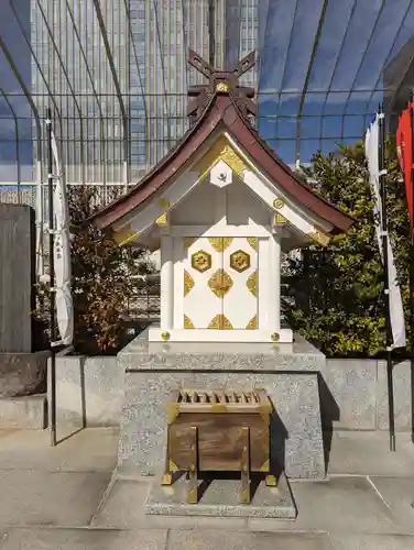 三囲神社（三圍神社）日本橋摂社の末社