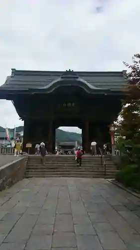 善光寺の山門