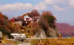 差出磯大嶽山神社 仕事と健康と厄よけの神さまの建物その他