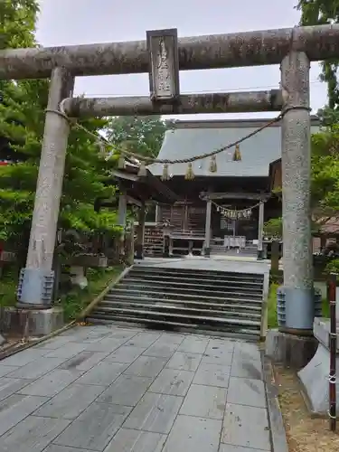 鳥屋神社の鳥居