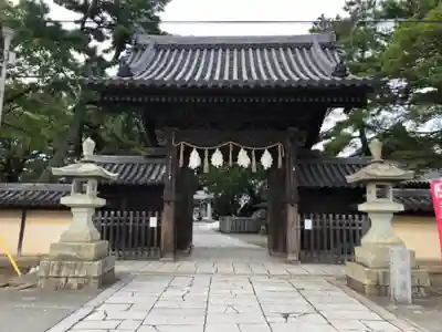 高砂神社の山門・神門