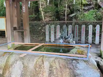 近江神宮の手水舎