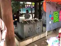 渋谷氷川神社の手水舎