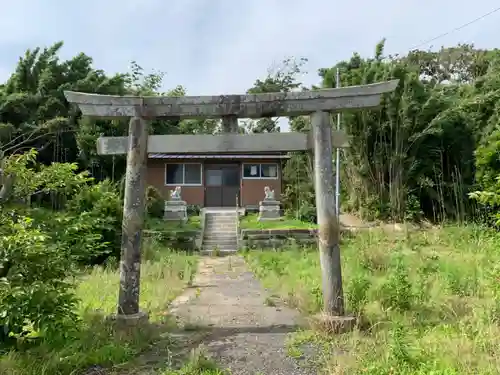 熊野神社の鳥居