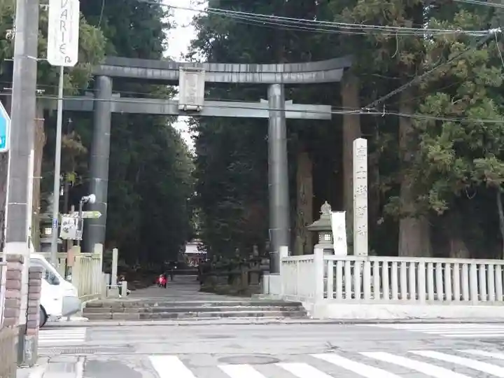 北口本宮冨士浅間神社の鳥居