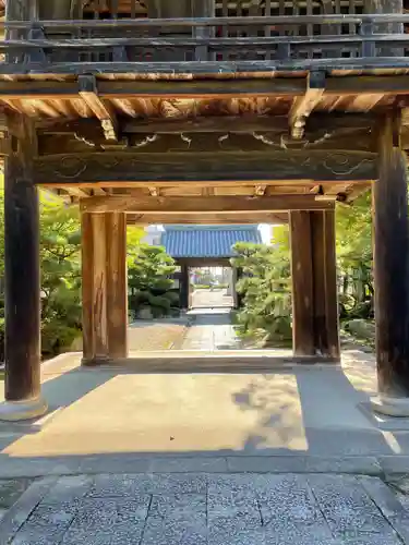 伊勢の国 四天王寺の山門