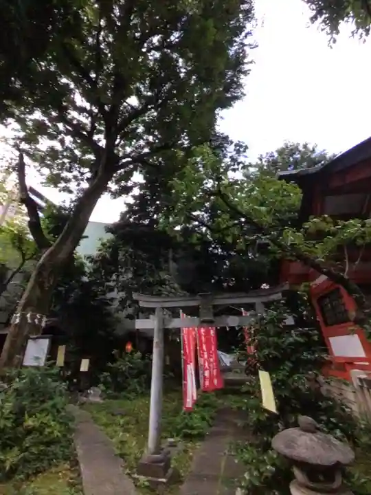 くまくま神社(導きの社 熊野町熊野神社)(東京都)