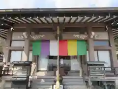 弥勒寺の本殿