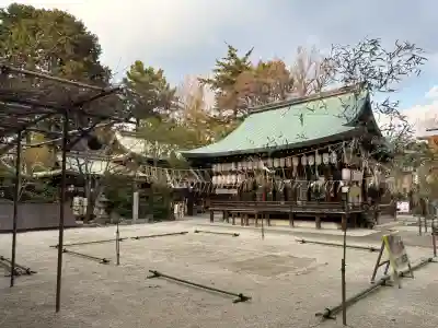 白峯神宮の{uncategorized: "未分類", other: "その他", undefined: "問題あり", building: "その他建物", grave: "お墓", sacred_gate: "鳥居", guardian: "狛犬", statue: "像", buddha: "仏像", history: "歴史", nature: "自然", garden: "庭園", animal: "動物", pagoda: "塔", temizu: "手水舎", mountain_gate: "山門・神門", sanctuary: "本殿・本堂", subordinate: "末社・摂社", art: "芸術", scenery: "景色", jizo: "地蔵", ema: "絵馬", goshuin: "御朱印", omikuji: "おみくじ", items: "授与品その他", amulet: "お守り", goshuincho: "御朱印帳", eats: "食事", festival: "お祭り", votive_dance: "神楽", shichigosan: "七五三参", wedding: "結婚式", experience: "体験その他", initially: "初詣", around: "周辺", anti_infection: "感染症対策"}