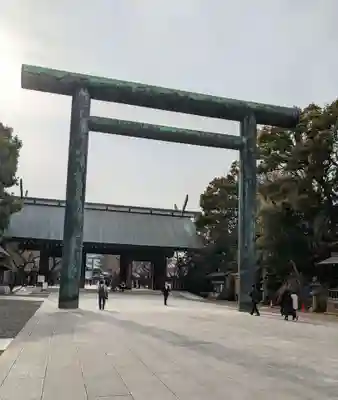 靖國神社の鳥居