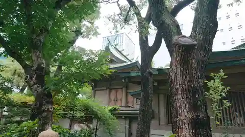 坐摩神社の本殿