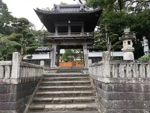 西光寺の鳥居