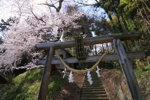 田村神社の鳥居