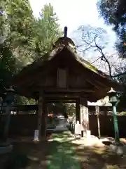 光丸山 法輪寺の山門