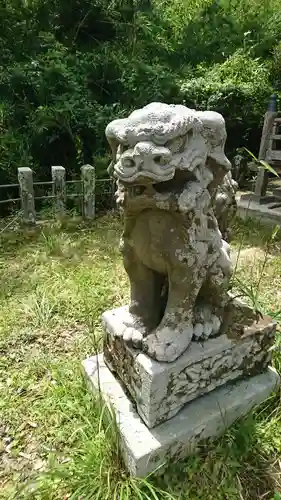 二渡神社の狛犬