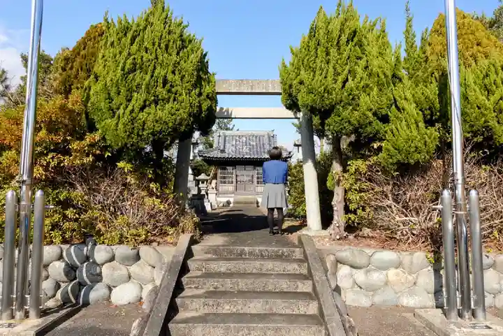 八幡神社の鳥居