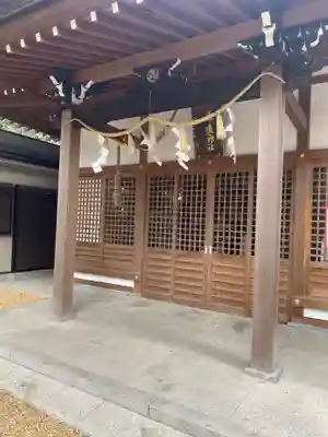 忍陵神社の本殿・本堂