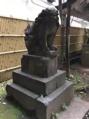 銀杏岡八幡神社の狛犬