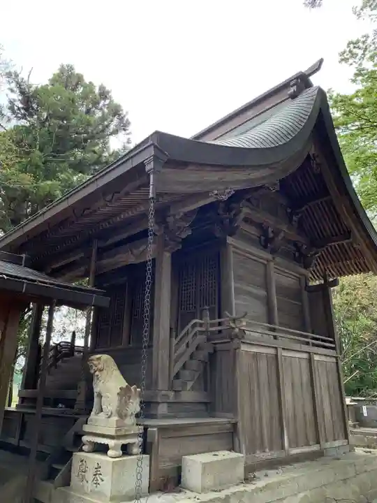 若一神社の本殿・本堂