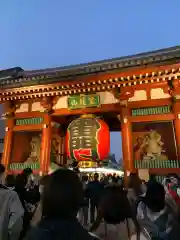 浅草寺の山門