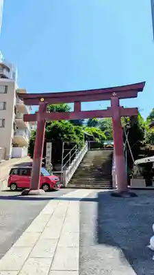 白金氷川神社の鳥居