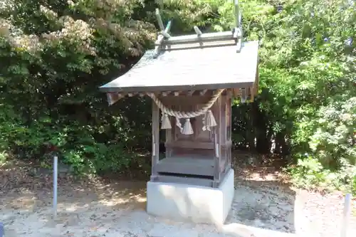 多賀雄神社の末社