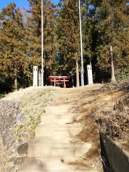八宮神社(和泉)の{uncategorized: "未分類", other: "その他", undefined: "問題あり", building: "その他建物", grave: "お墓", sacred_gate: "鳥居", guardian: "狛犬", statue: "像", buddha: "仏像", history: "歴史", nature: "自然", garden: "庭園", animal: "動物", pagoda: "塔", temizu: "手水舎", mountain_gate: "山門・神門", sanctuary: "本殿・本堂", subordinate: "末社・摂社", art: "芸術", scenery: "景色", jizo: "地蔵", ema: "絵馬", goshuin: "御朱印", omikuji: "おみくじ", items: "授与品その他", amulet: "お守り", goshuincho: "御朱印帳", eats: "食事", festival: "お祭り", votive_dance: "神楽", shichigosan: "七五三参", wedding: "結婚式", experience: "体験その他", initially: "初詣", around: "周辺", anti_infection: "感染症対策"}
