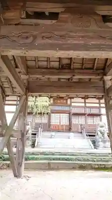 泰叟寺の山門・神門