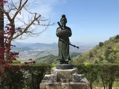 観音正寺の像