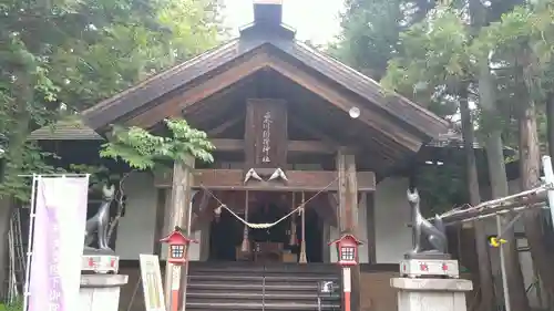栗川稲荷神社の本殿・本堂