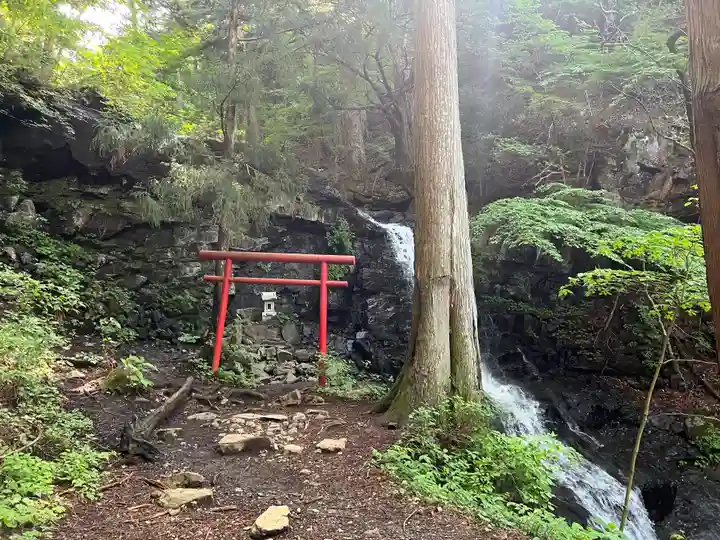 母の白滝神社(山梨県)