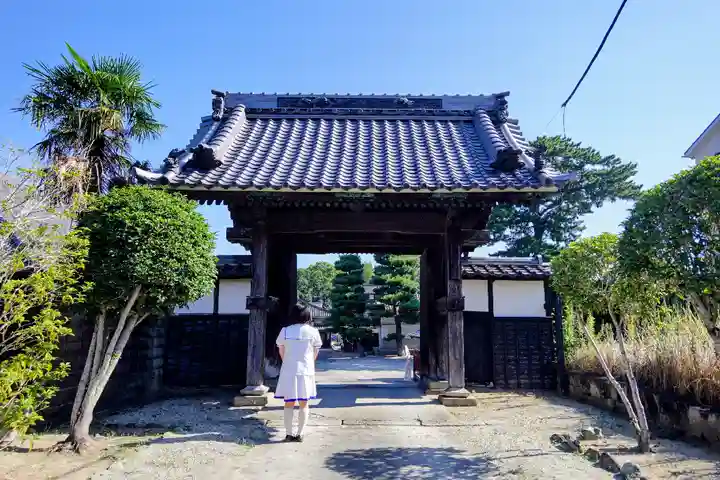 勝蓮寺の山門・神門