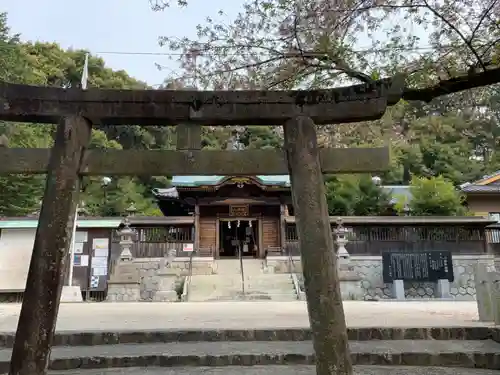 山口八幡社の鳥居