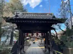 新井薬師（梅照院）の鳥居